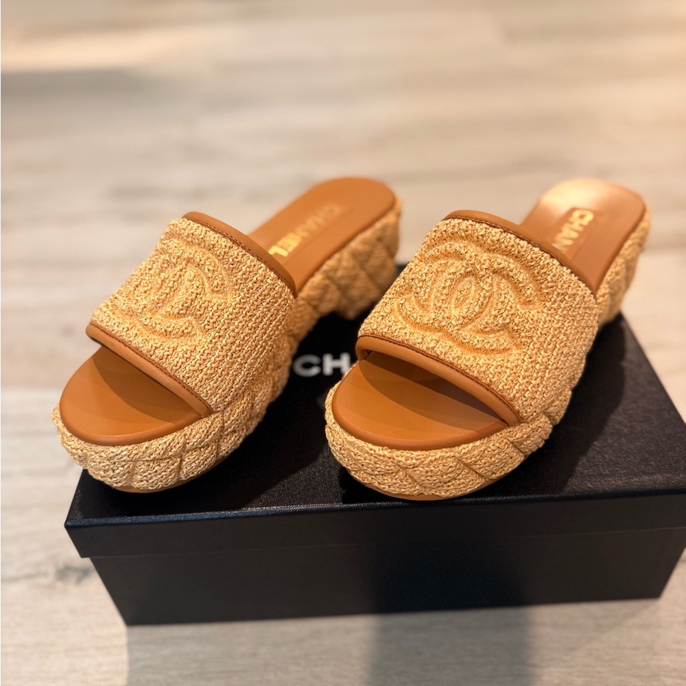 CHANEL Beige Woven Mules